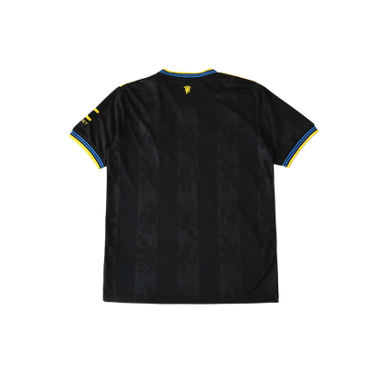 Manchester United shirt 25/26